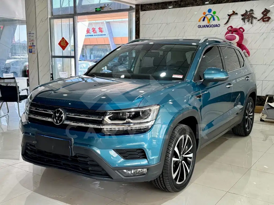 Volkswagen Tharu