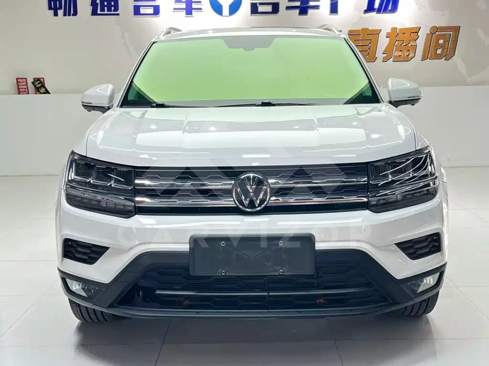 Volkswagen Tharu