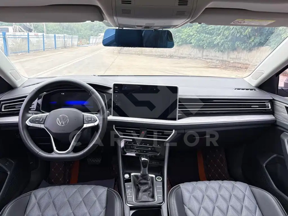 Volkswagen Sagitar