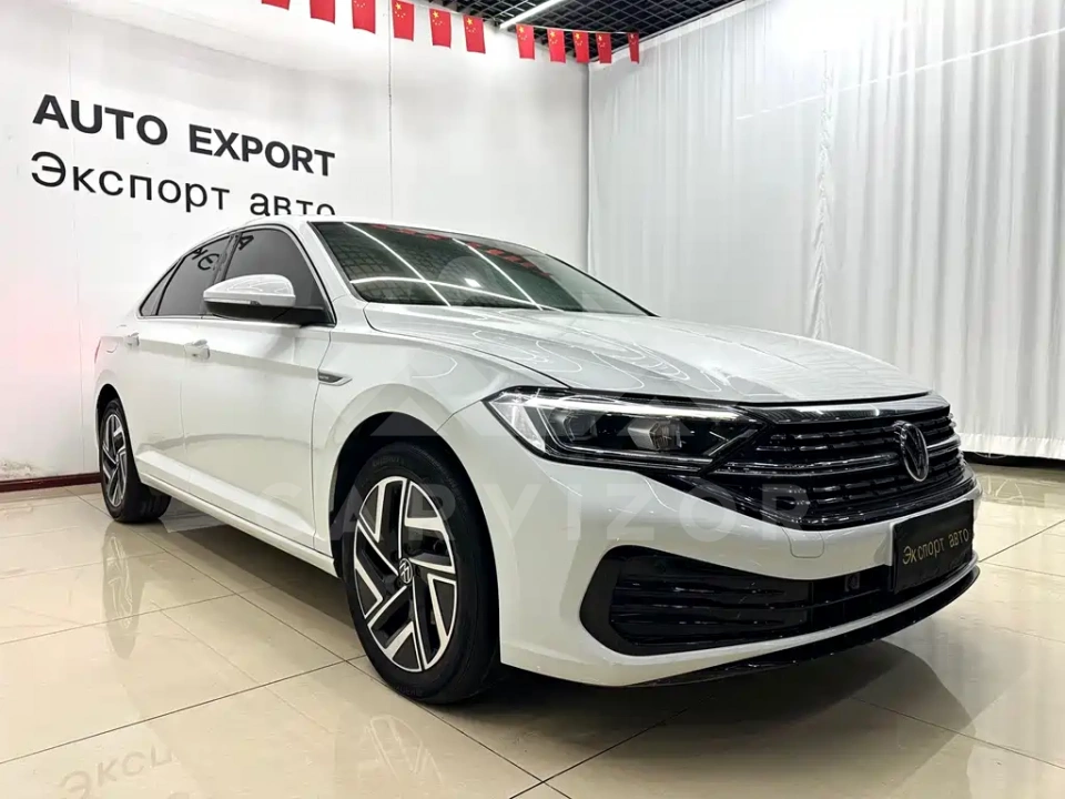 Volkswagen Sagitar