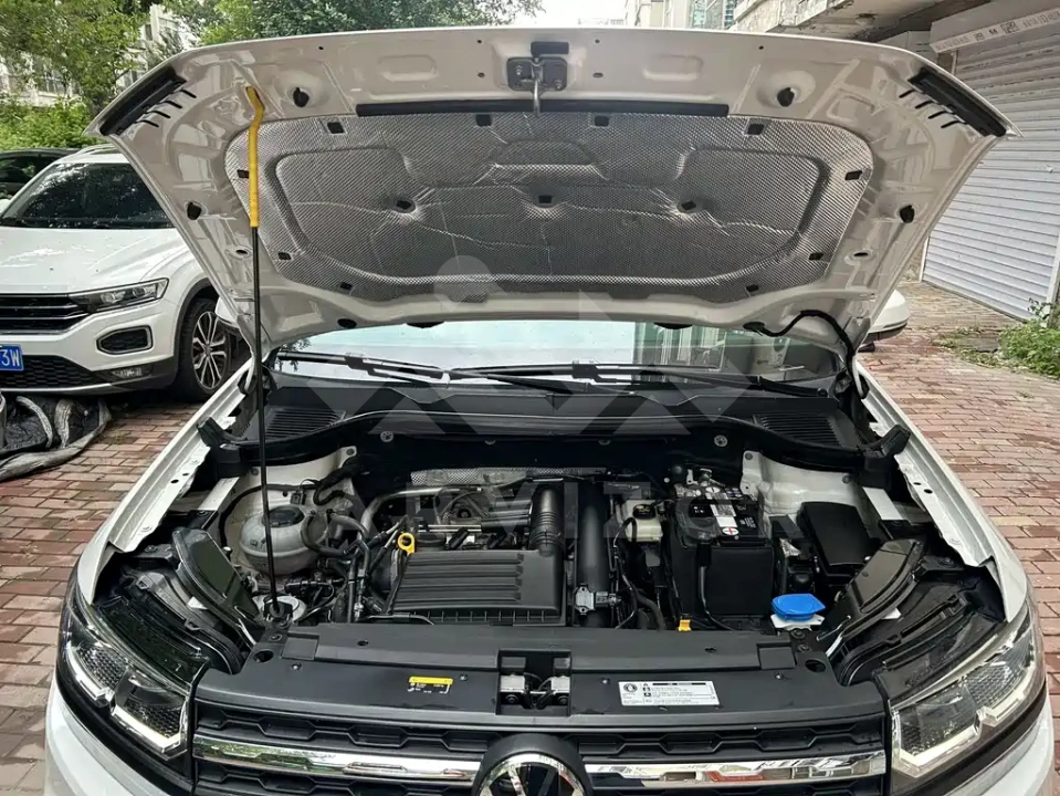 Volkswagen Tharu