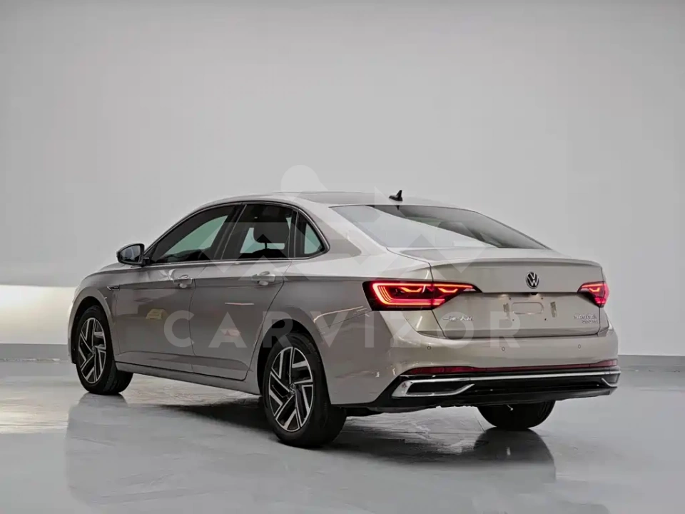 Volkswagen Sagitar