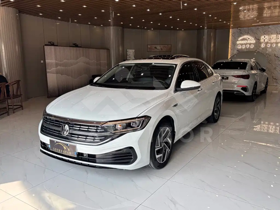 Volkswagen Sagitar