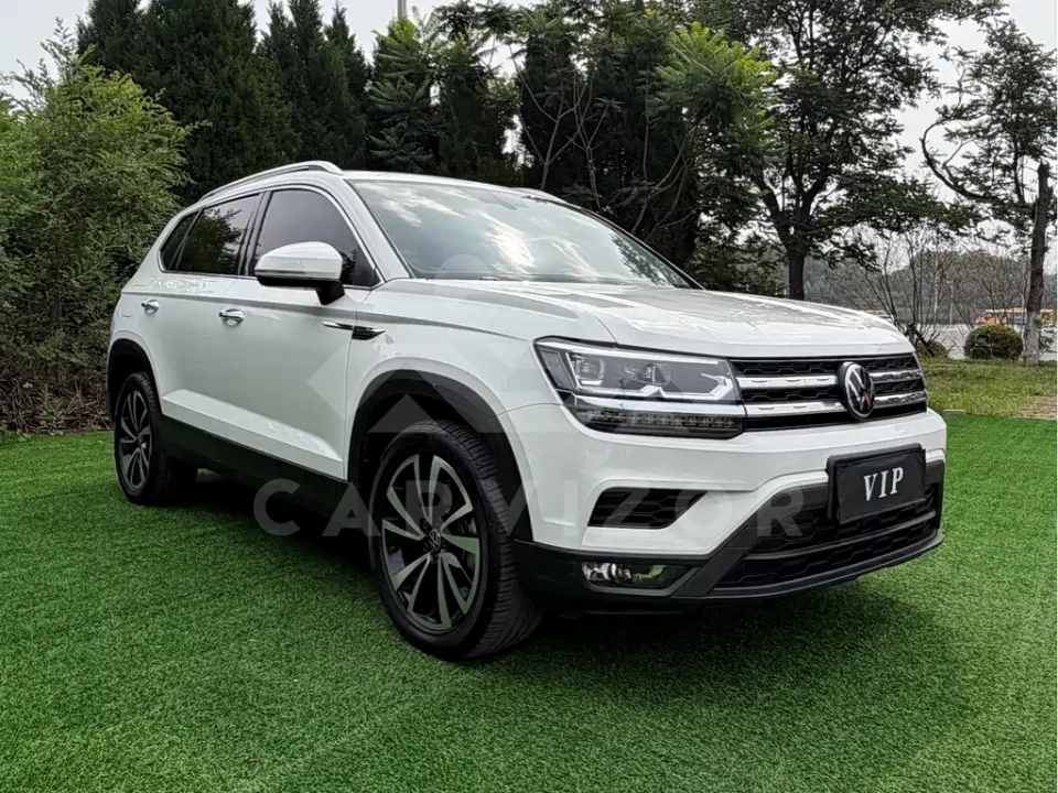 Volkswagen Tharu