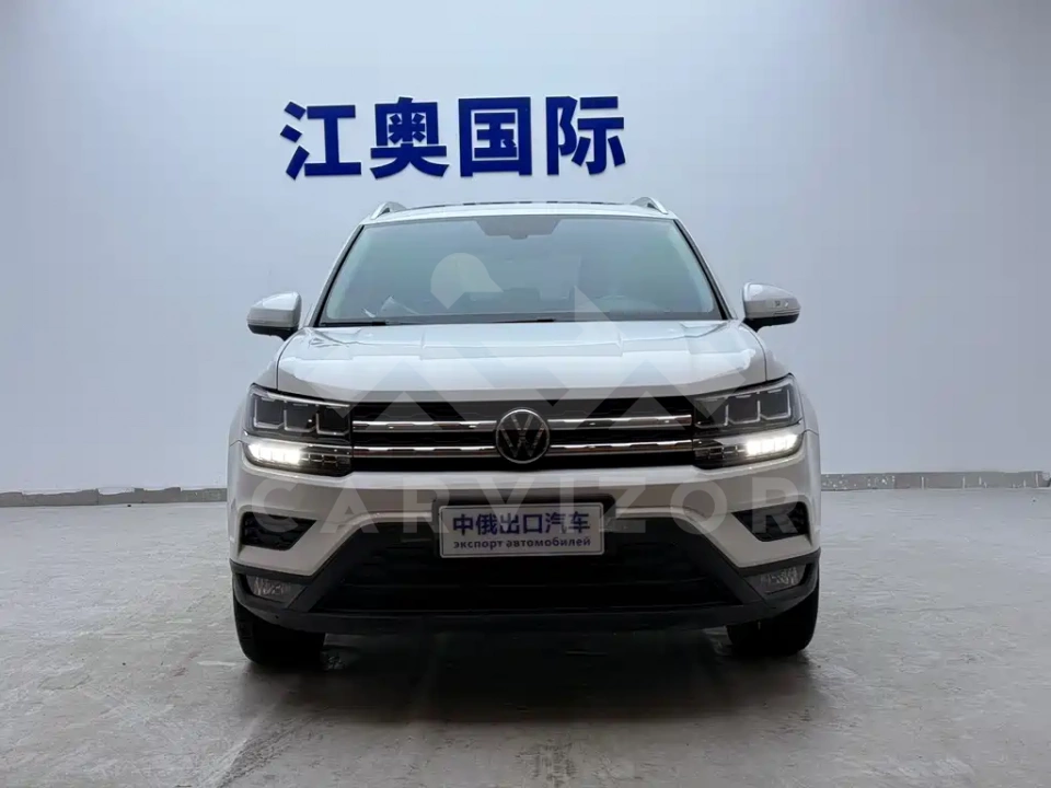 Volkswagen Tharu