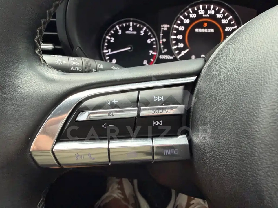 Mazda 3 Axela