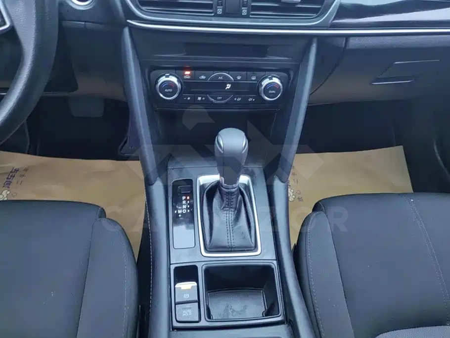 Mazda CX-4