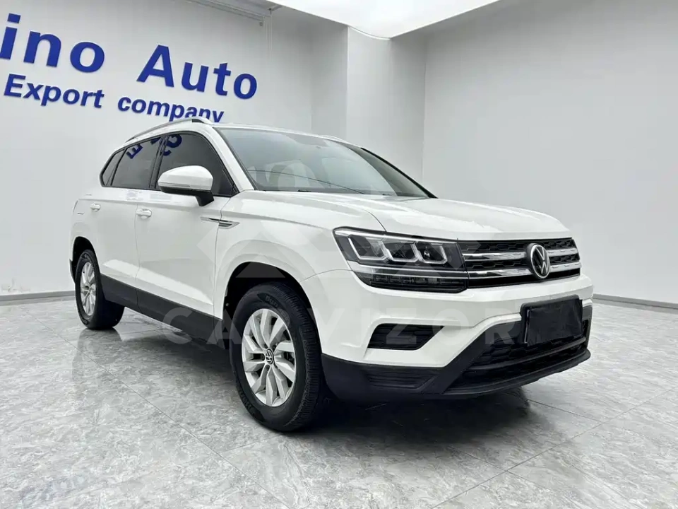 Volkswagen Tharu