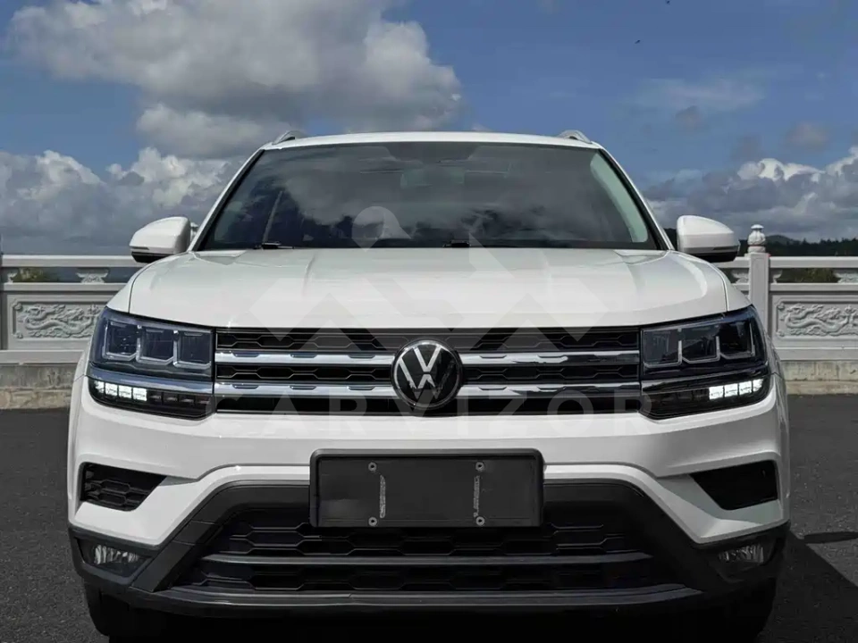 Volkswagen Tharu
