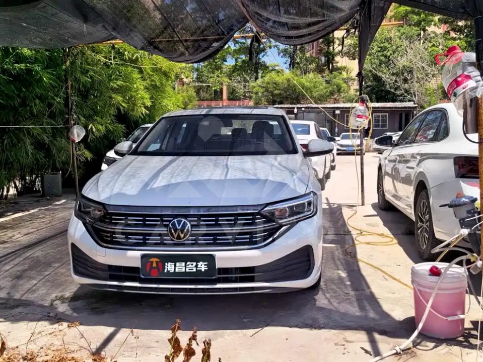 Volkswagen Sagitar