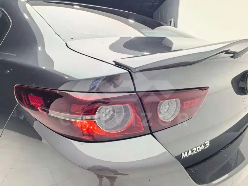 Mazda 3 Axela