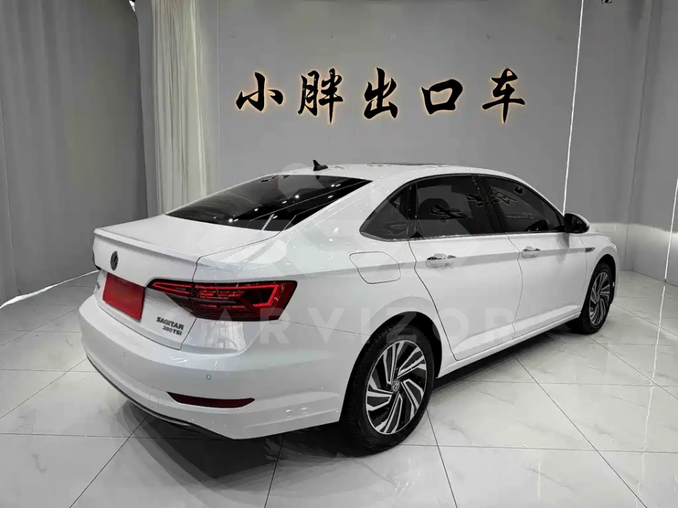 Volkswagen Sagitar