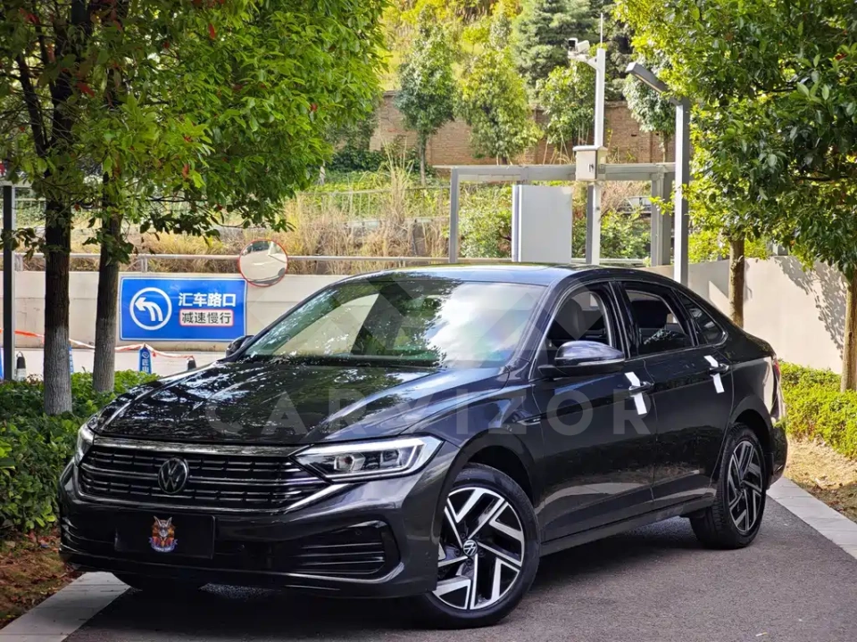 Volkswagen Sagitar
