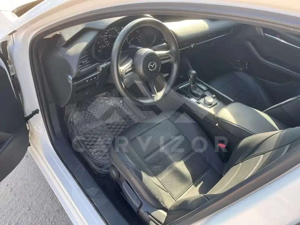 Mazda 3 Axela