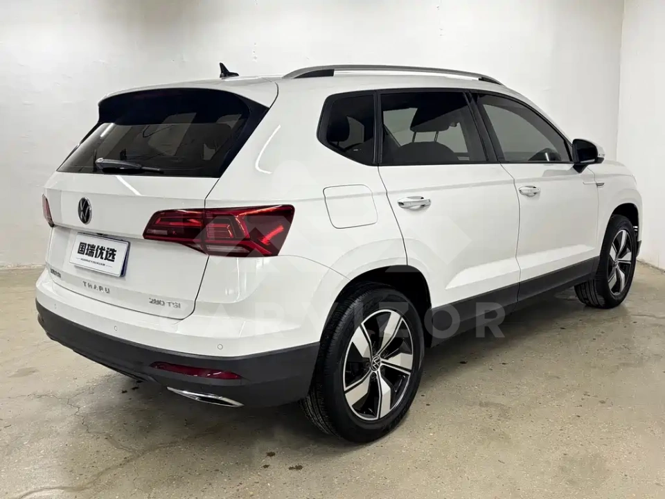 Volkswagen Tharu