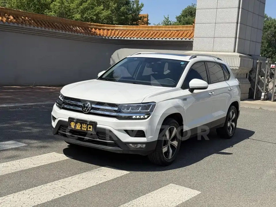Volkswagen Tharu