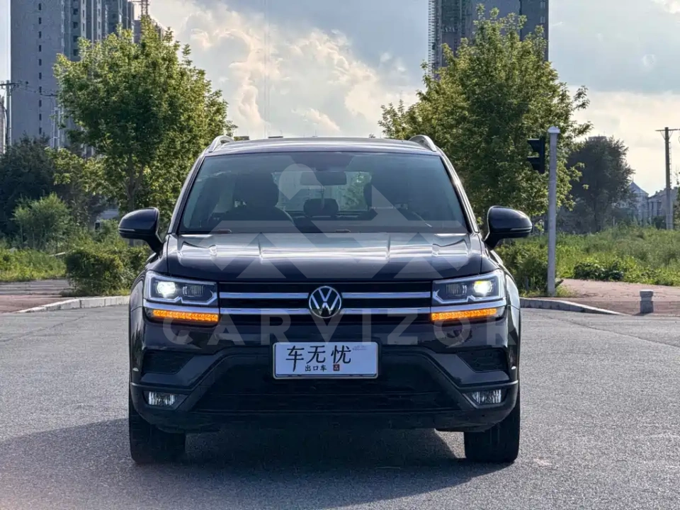 Volkswagen Tharu
