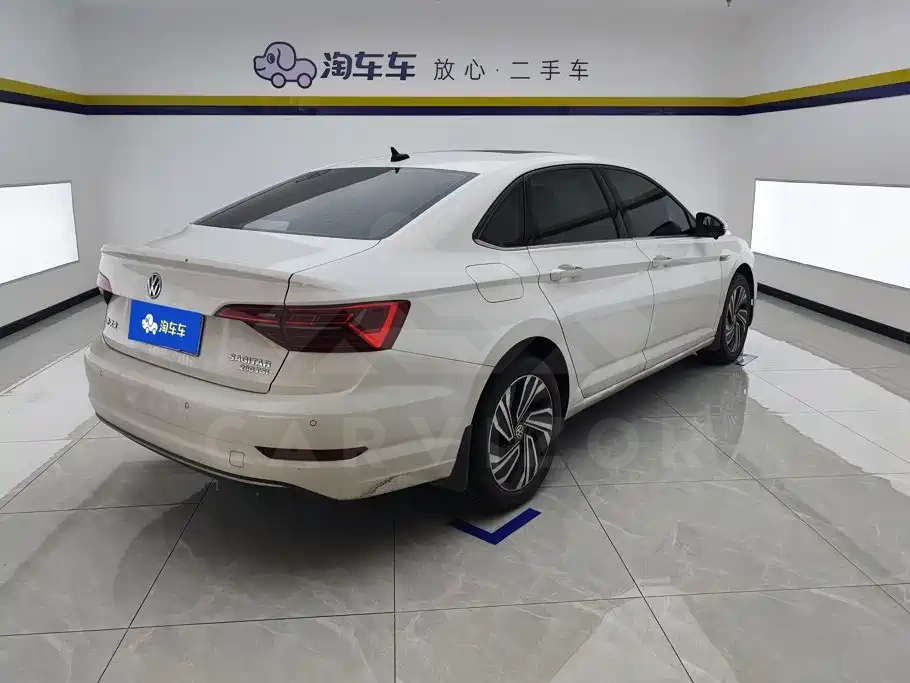 Volkswagen Sagitar
