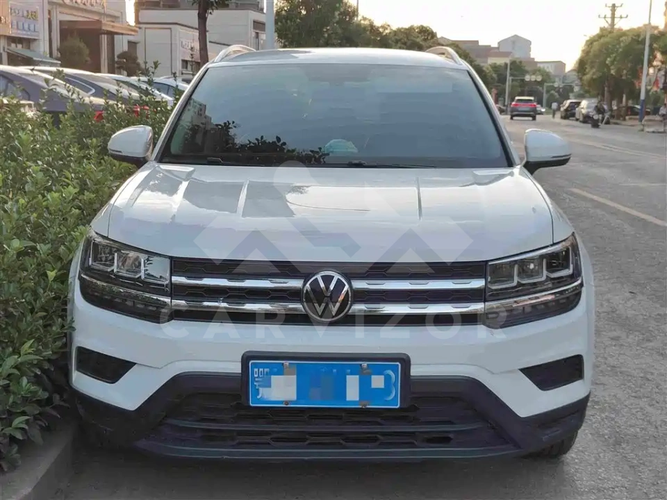 Volkswagen Tharu