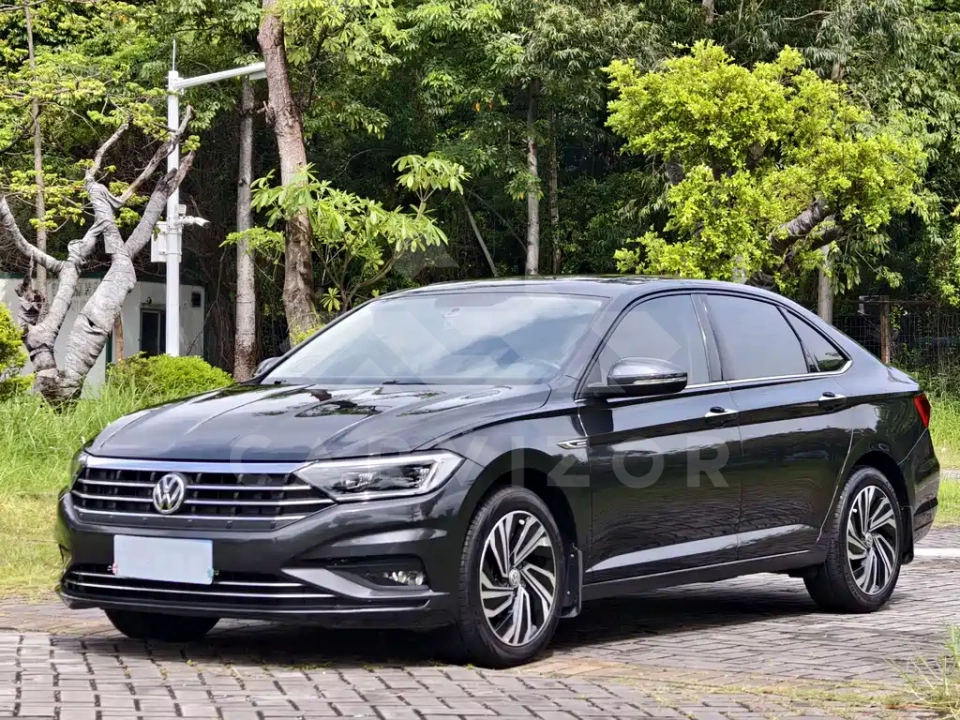 Volkswagen Sagitar