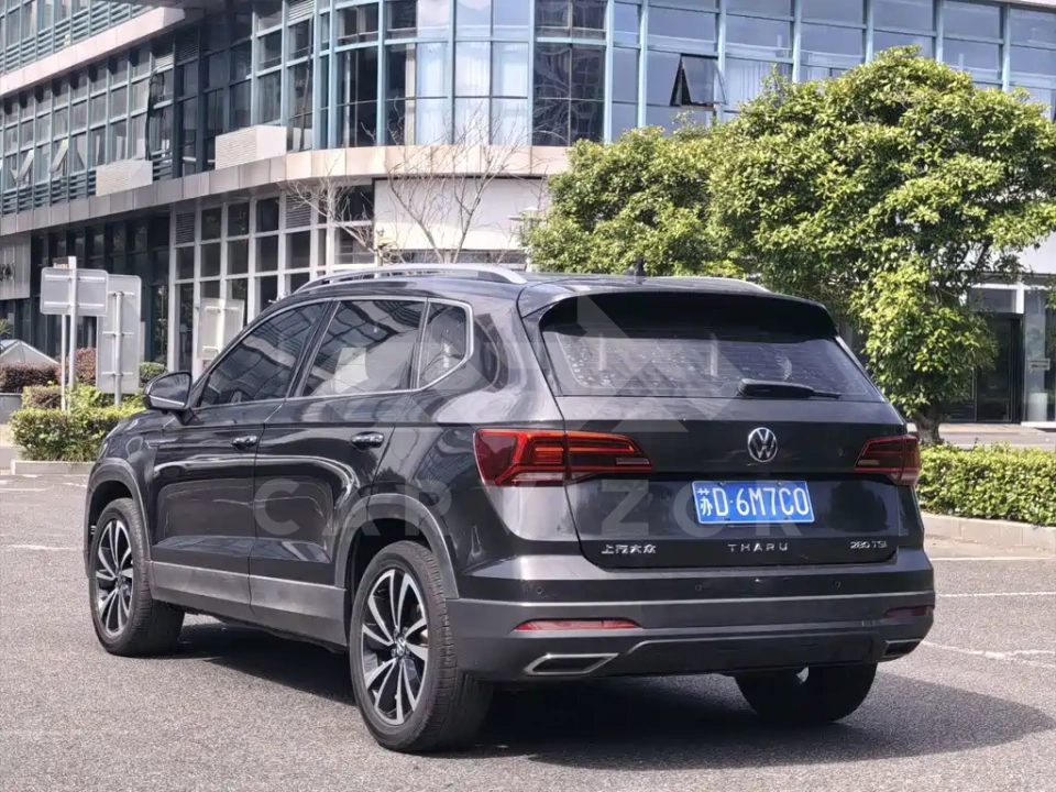 Volkswagen Tharu