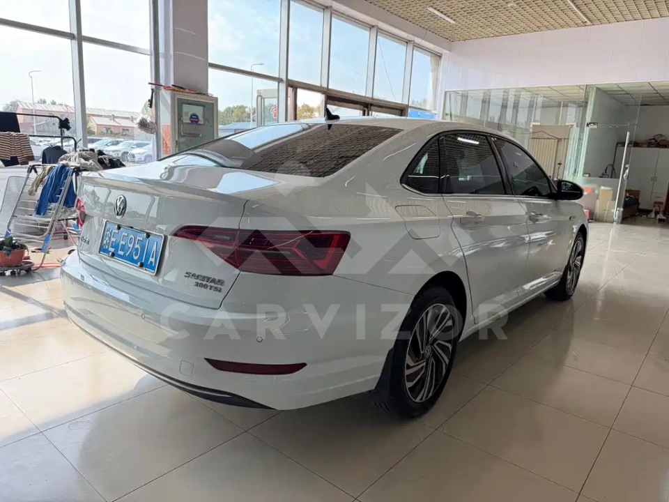 Volkswagen Sagitar