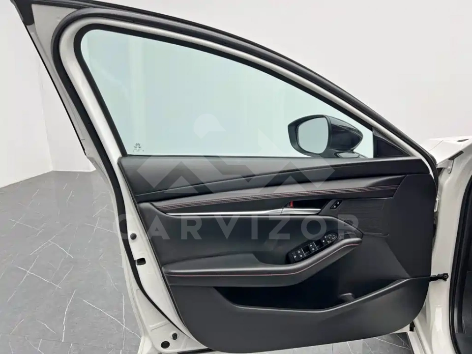 Mazda 3 Axela