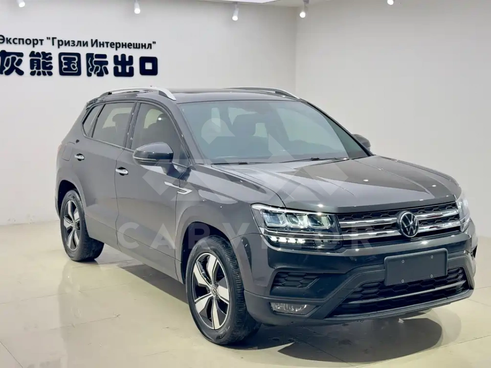 Volkswagen Tharu