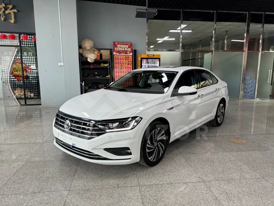 Volkswagen Sagitar
