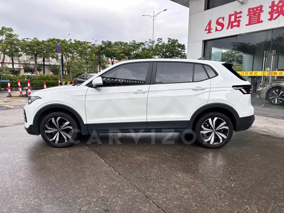 Volkswagen Tharu