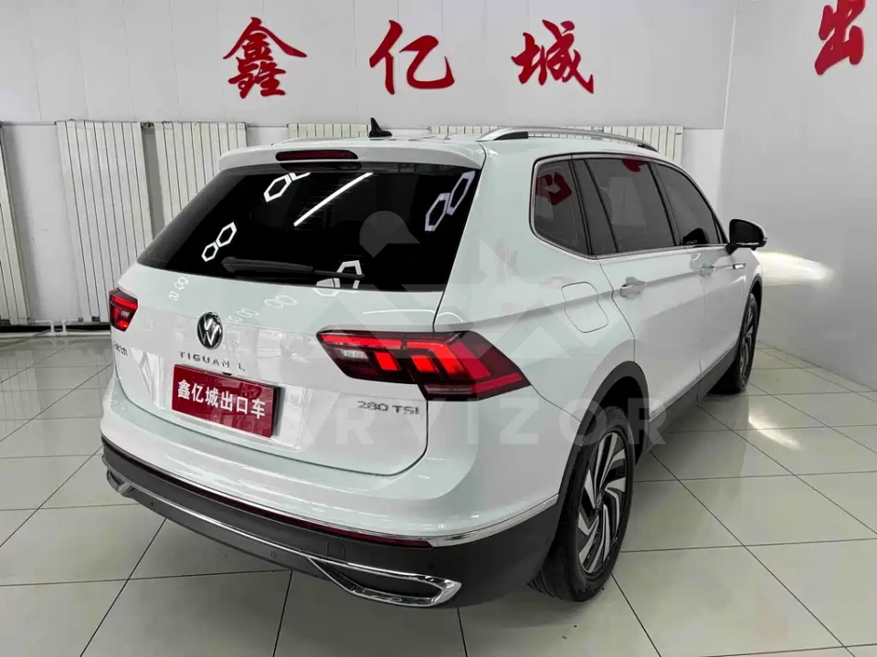 Volkswagen Tiguan L