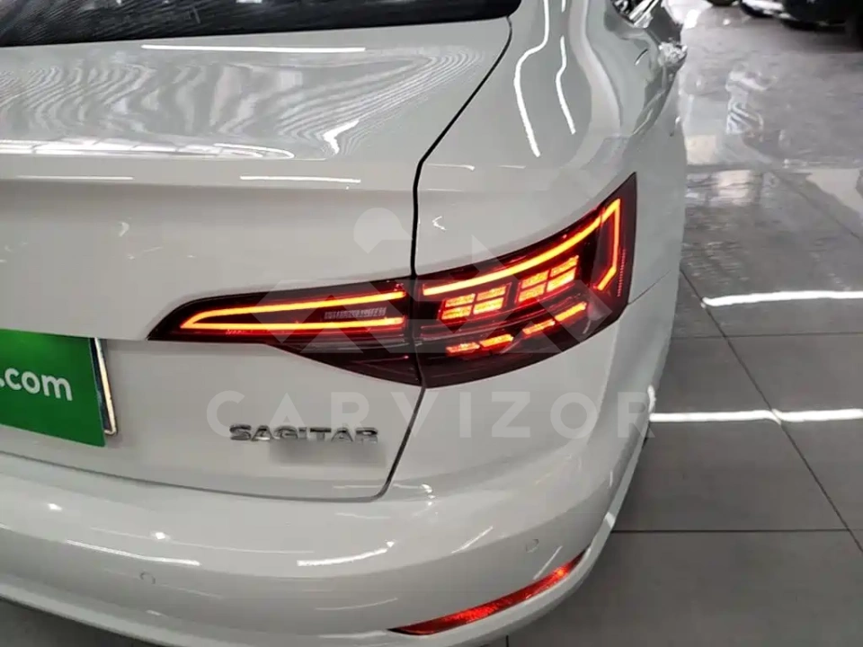 Volkswagen Sagitar