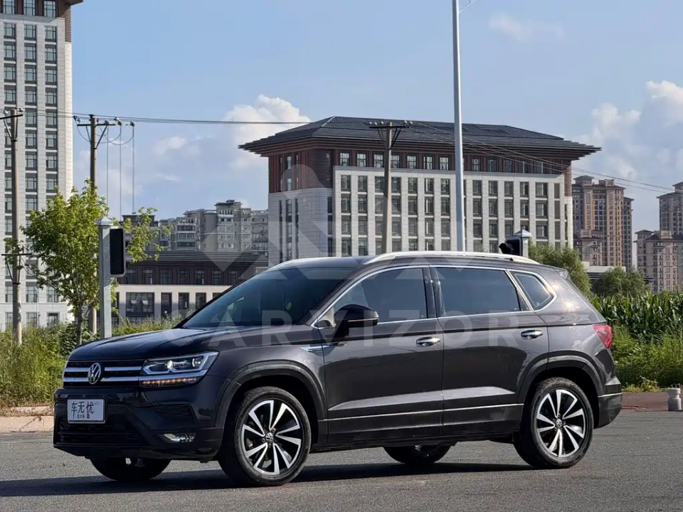 Volkswagen Tharu