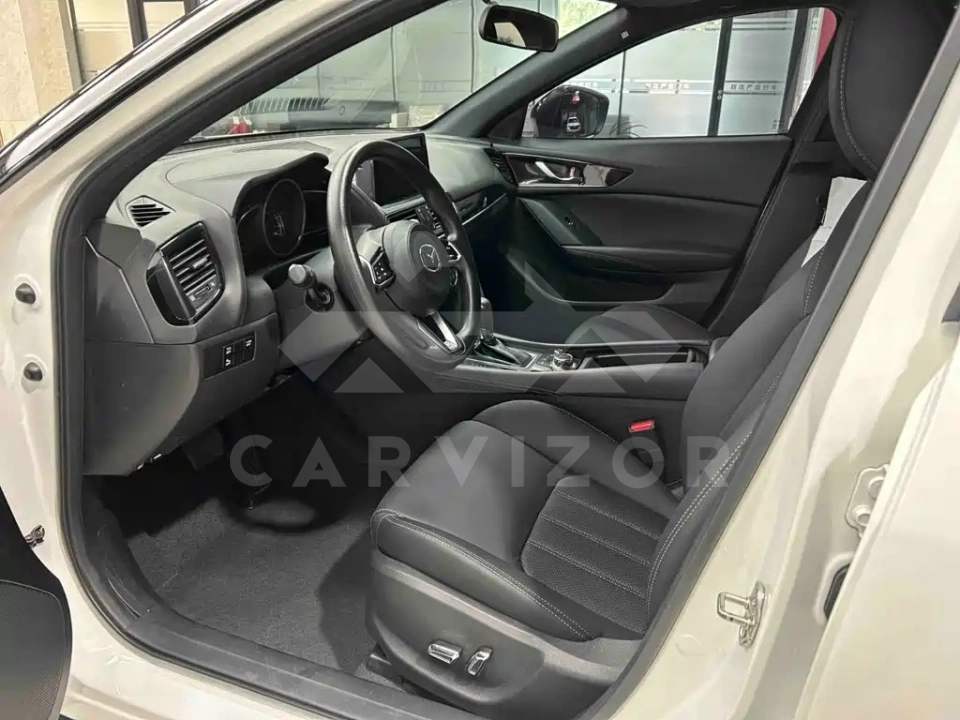 Mazda CX-4