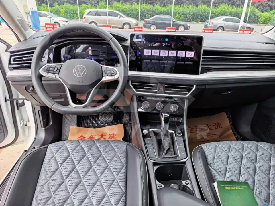 Volkswagen Sagitar