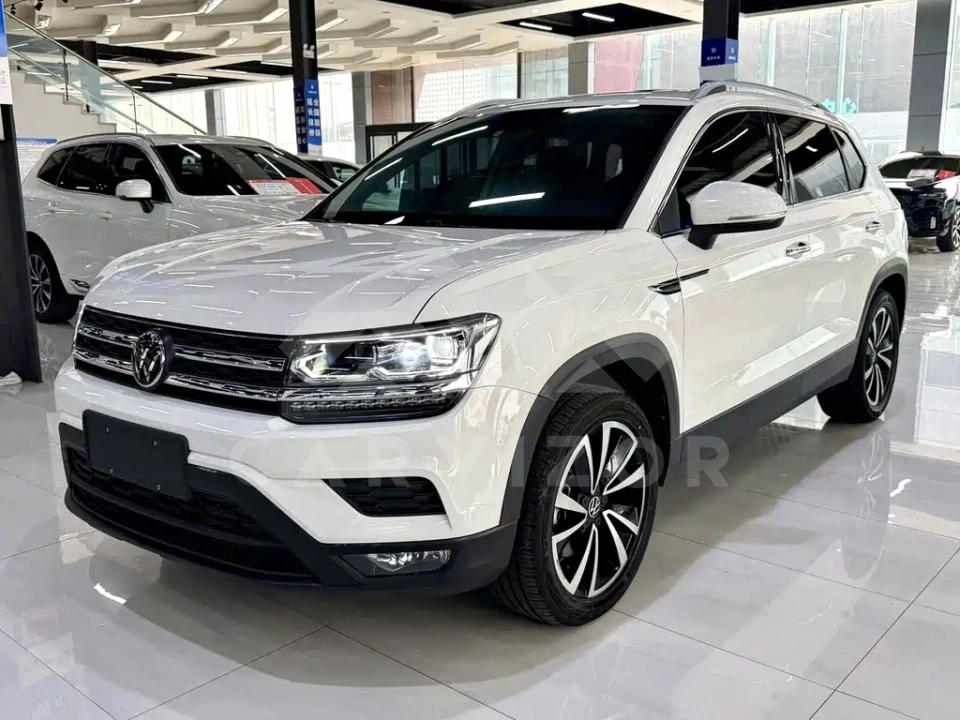 Volkswagen Tharu